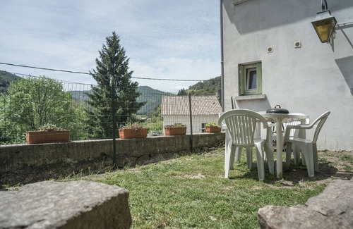 Pont-de-Labeaume House | Le Pourtalou in the heart of the Monts d'Ardèche national park