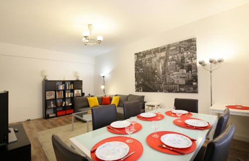 Saint-Georges Apartment | Le premier de Saint Georges place 120m Parking