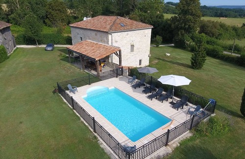 Montpezat House | Le Presbytere, character house for 12 people