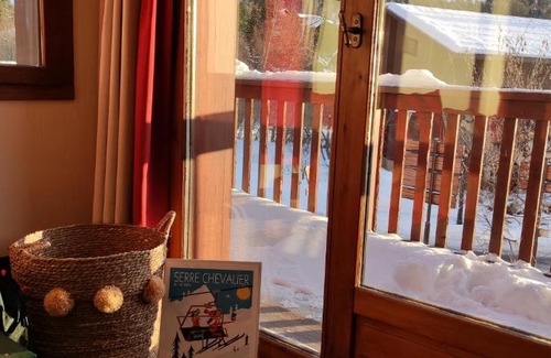 La Salle-les-Alpes Apartment | Le Refuge de L'alpaga Superbe duplex au pied des pistes avec Parking couvert gratuit