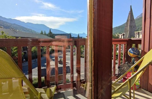 La Salle-les-Alpes Apartment | Le Refuge de L'alpaga Superbe duplex au pied des pistes avec Parking couvert gratuit
