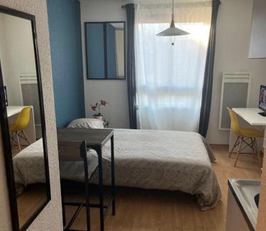 La Celle-sous-Gouzon Apartment | Le Refuge du Sacré Cœur Studio proche Basilique