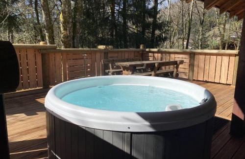 La Bresse Ski Chalet | LE RENNE Chalet en bois au calme avec SPA Jacuzzi