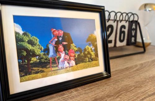 Bailly-Romainvilliers Apartment | Le Repaire - 10min Disney - Familial - Centre Ville