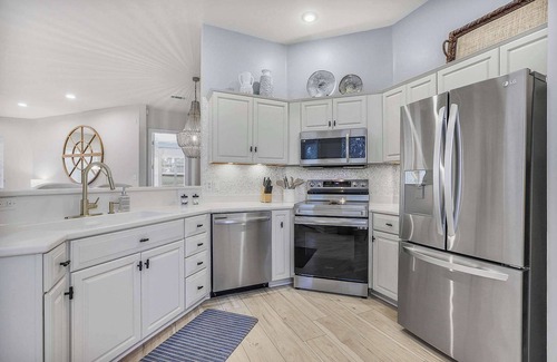 Fort Morgan House | Le Reve Charmant: Beach Access & Pool in Gulf Shores