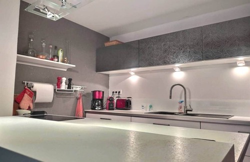 Nord - Gare House | Le Richebourg: 3ch, Hypercentre, Garage, Sauna,