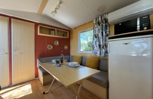 Giens House | Le Romarin, mobil-home climatisé avec vue sur la mer