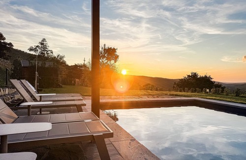 Radda in Chianti Villa | Le Rondini: Tuscan Sunset Villa with Timeless Serenity