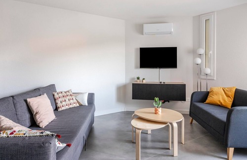 Les Baux-de-Provence Apartment | Le Roucas - Appartement climatisé et spacieux
