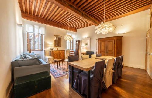 Annecy Old Town Apartment | Le Rousseau