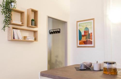 Saint-Cyprien Apartment | Le Saint Nicolas by Cocoonr