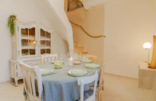 Puisserguier House | Le Segarius superbe maison médiévale Internet WiFi gratuit Climatisation Jardin