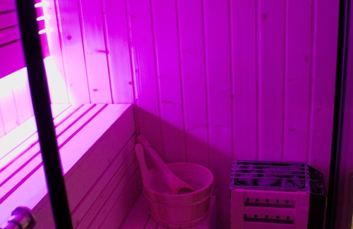 Chartres Apartment | Le Spa'Cieux Suite & Spa - Love room with spa, sauna and hammam