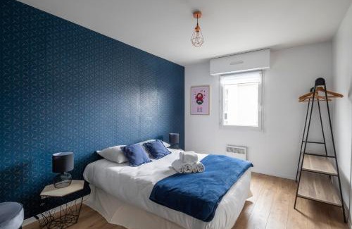 Madeleine-Champ de Mars Apartment | Le Sphinx by Cocoonr