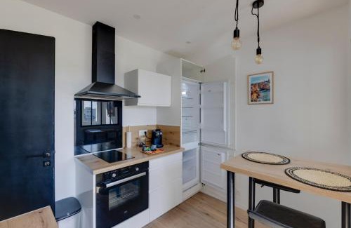 Brive-la-Gaillarde Apartment | Le sud cosy- centre -proche gare