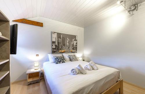 Saint-Jorioz Apartment | Le Tournette - Appt 1 chambre, balcon vue montagne