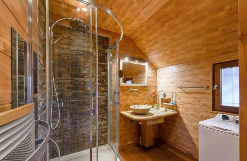 Saint-Jorioz Apartment | Le Tournette - Appt 1 chambre, balcon vue montagne