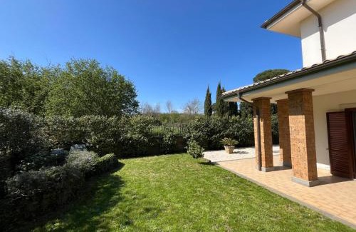 Capranica House | Le Tre Camelie