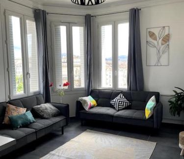 Saint-Lazare Apartment | Le triomphe logement central, 8 pax 3 chambres