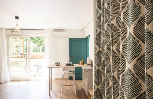 Estanove Apartment | Le Tropisme - Terrasse en centre ville