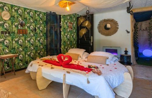 Saint-Genis-de-Saintonge Apartment | Le Vésuve avec jaccuzi