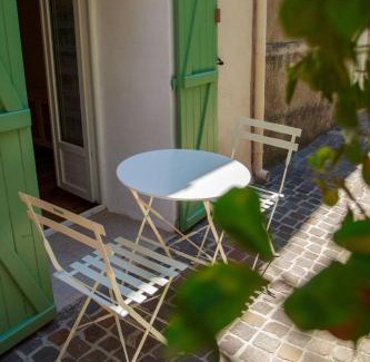 Greoux-les-Bains Apartment | Le Verdon, cozy et authentique