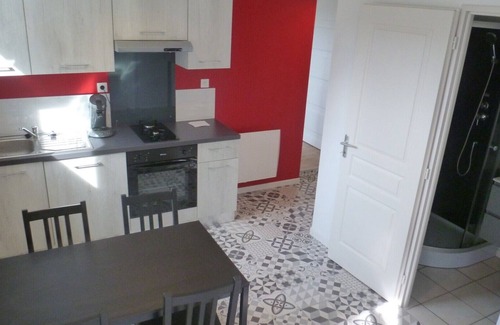 Chasseneuil-du-Poitou Apartment | Le232 fr Meublé 4 Personnes Draps, Serviettes et Ménage Inclus