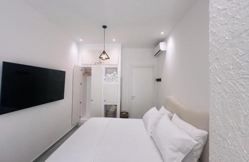 Dhermi House | Leas rooms Santorini, Dhermi 006