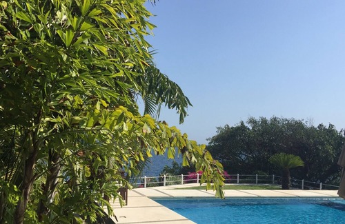 Hidalgo Condo | Leblon - Penthouse Uno on the Reef