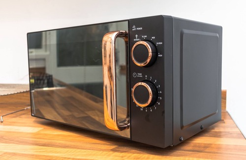 Seacroft House | Leeds Lodge - 3 Bedroom House in Leeds