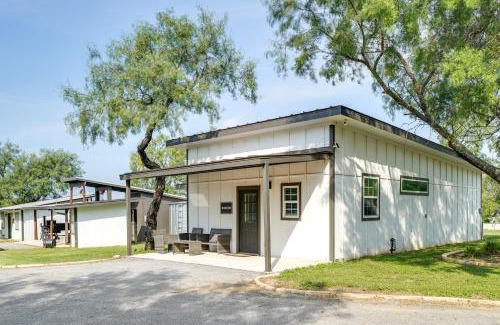 Yancey House | Legacy Ranch Escape Game Room and Lake Access