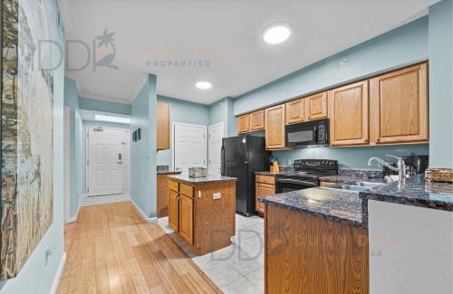 Gulfport House | Legacy Tower One 903