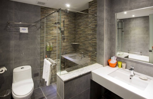 Yancheng District Hotel | Legend Hotel Pier 2