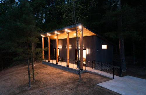 Logan House | Legends Lane E - by The Chalets