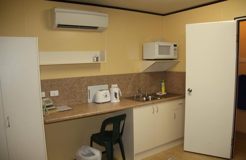 Mornington Hotel | Leichhardt Accommodation