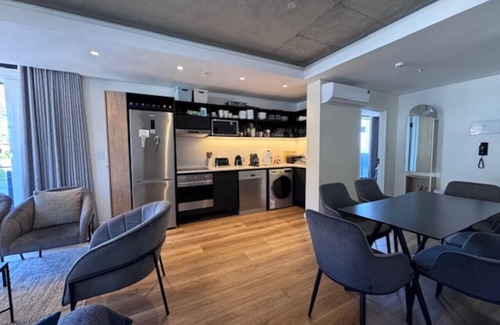 Cape Town Apartment | Leisure Apartment at Stationhouse