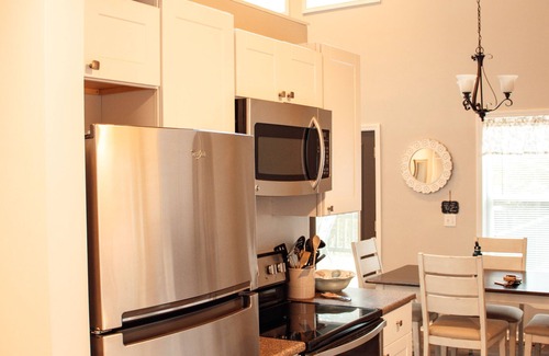 Oscoda House | Leisure at the Lakes, A secluded getawaty.