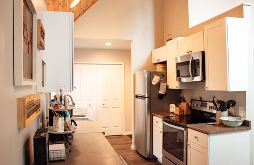 Oscoda House | Leisure at the Lakes, A secluded getawaty.