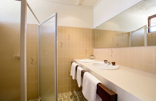 Rockingham Hotel | Leisure Inn