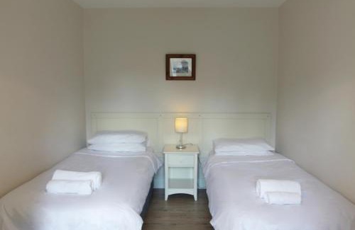 Carrick-on-Shannon House | Leitrim Quay - Riverside Cottage 8