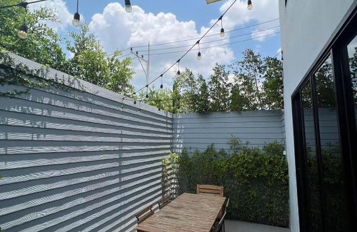 Hin Lek Fai House | Leleaf