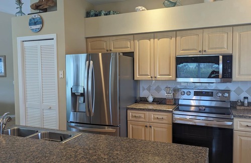 Falcons Glen House | Lely Resort Pool & Waterfront Home! nFIVE STAR PROPERTY - INCREDIBLE RATES!