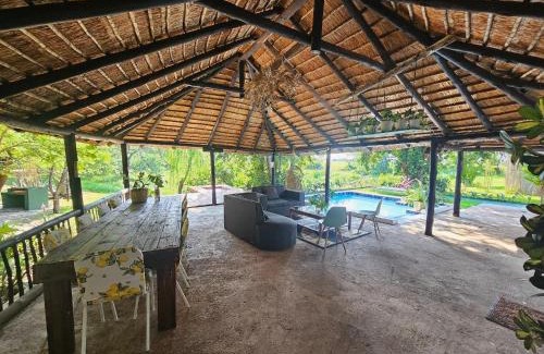 Bela-Bela Villa | Lemón Villa