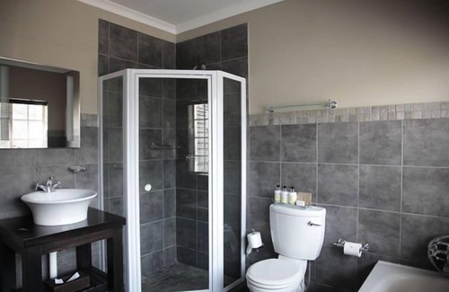 Bloemfontein House | Lemon & Lime Guest House