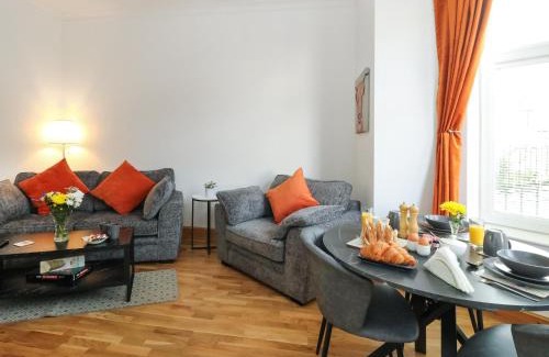 Kilmun House | Lena's Corner