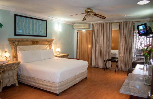 Greater Johannesburg Metropolitan Area House | Lenasia Guest Lodge