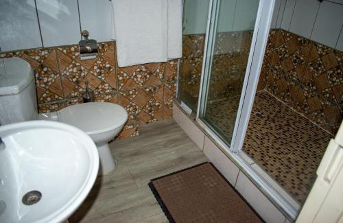 Greater Johannesburg Metropolitan Area House | Lenasia Guest Lodge