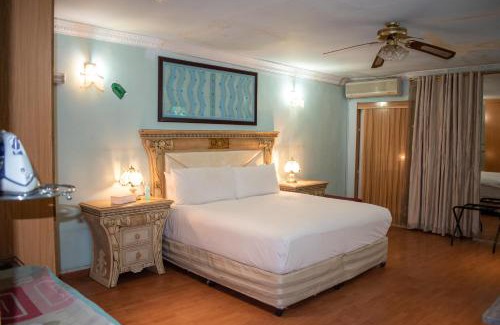 Greater Johannesburg Metropolitan Area House | Lenasia Guest Lodge