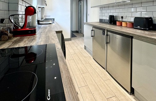 Cleethorpes House | Lenhurst House MyShortLets