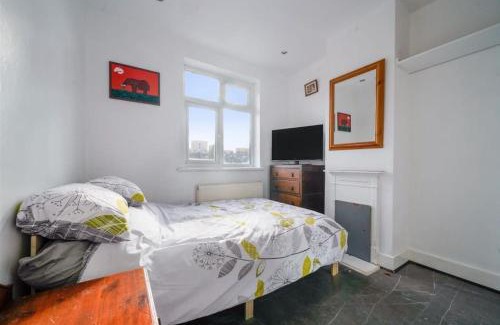 Dudden Hill House | Lennox Gardens NW10